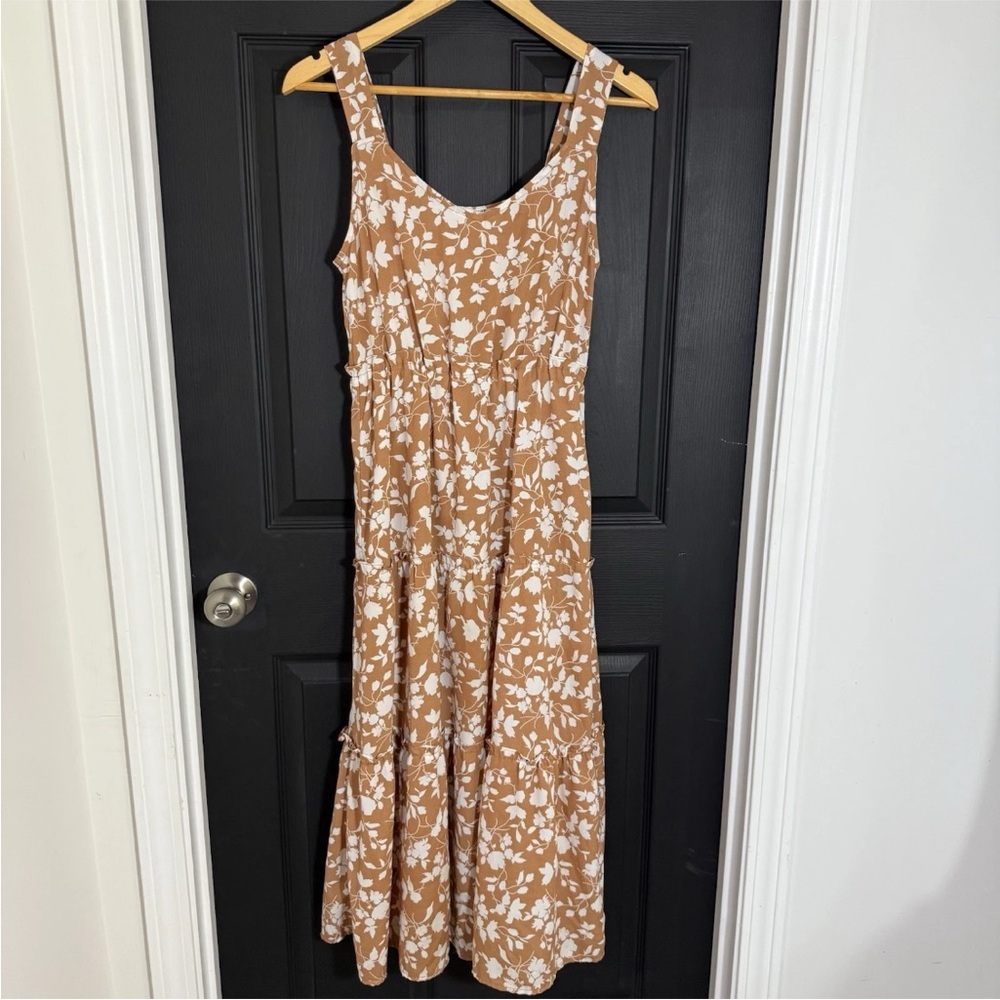 Mine Beige and White Floral Midi Dress